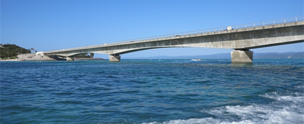 沖繩旅遊推薦-古宇利大橋